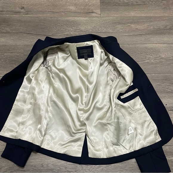 J.Crew Women's Schoolboy Blazer Navy Blue Wool Gold Buttons size 2 - Picture 8 of 9